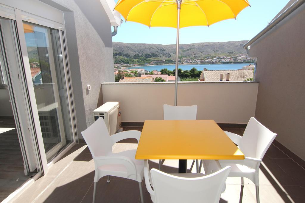 Apartment Villa Franci Pag Town Εξωτερικό φωτογραφία