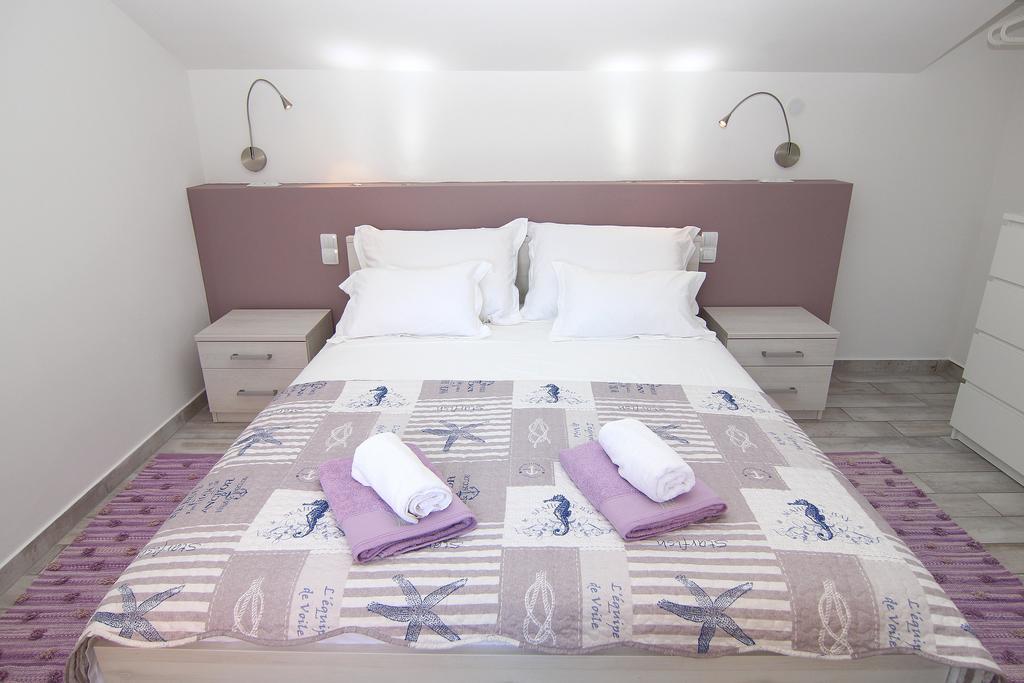 Apartment Villa Franci Pag Town Εξωτερικό φωτογραφία