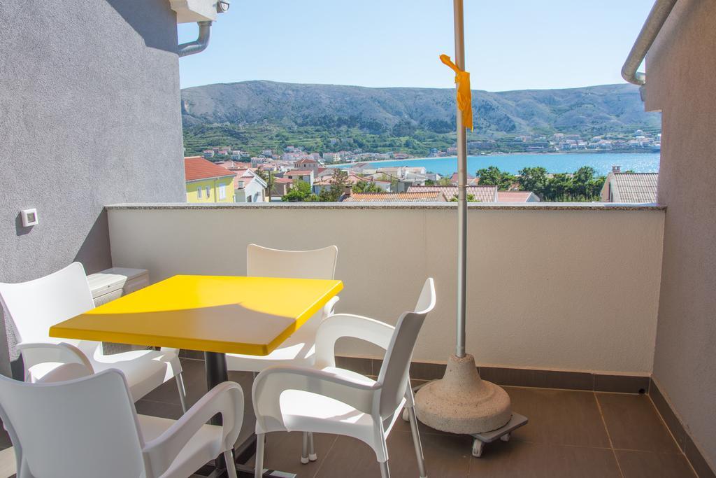 Apartment Villa Franci Pag Town Εξωτερικό φωτογραφία